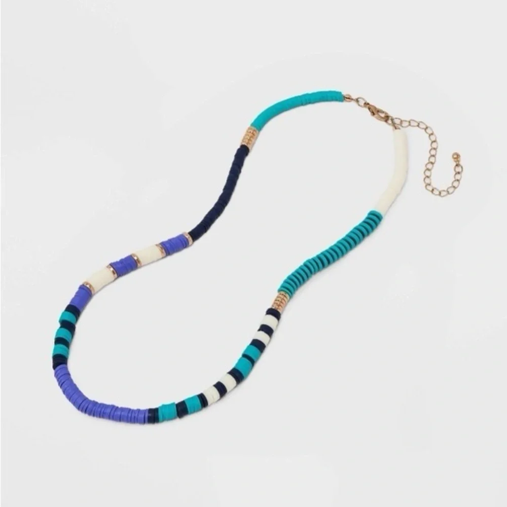 NWT! Universal Thread Disc Bead Necklace